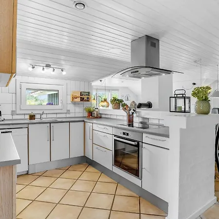 Gorgeous In With Sauna 度假居 *