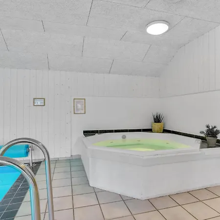 Cozy In With Sauna *