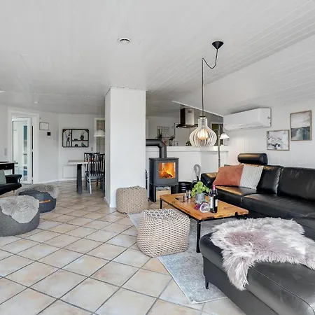 Gorgeous In With Sauna Oksbøl